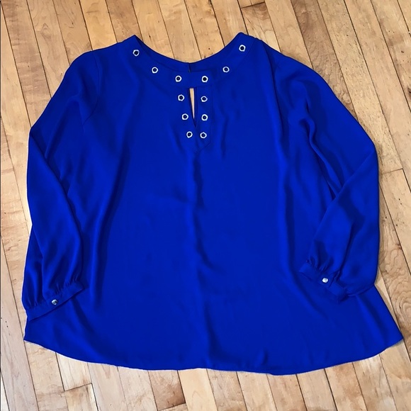 Sami & Jo Tops - Sami & Jo Peek a Boo Blouse